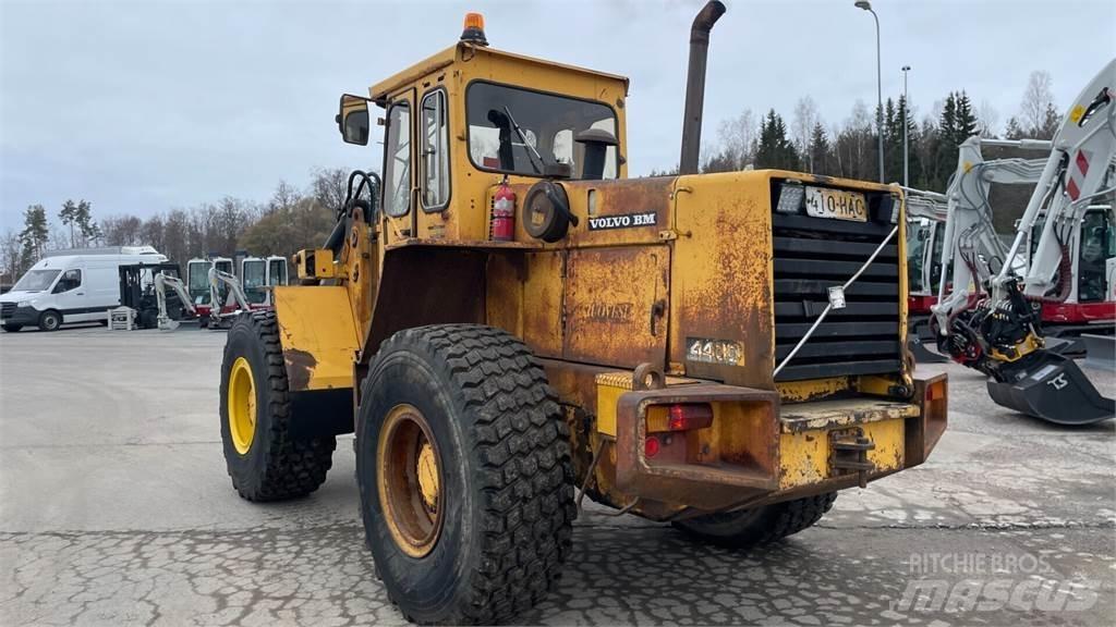 Volvo 4400 Iekrāvēji uz riteņiem