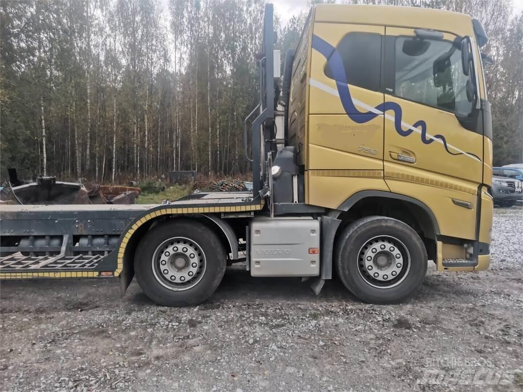 Volvo 750 Evakuatori