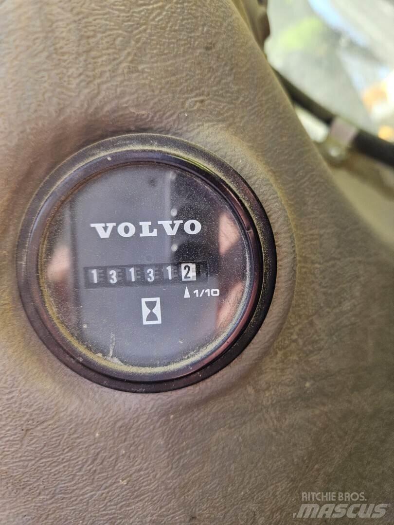 Volvo EC 380 EL Kāpurķēžu ekskavatori