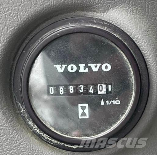 Volvo EC480DL Kāpurķēžu ekskavatori