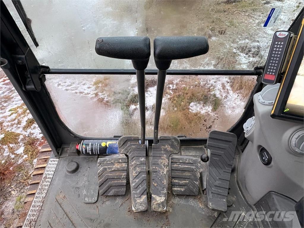 Volvo ECR 355 EL Kāpurķēžu ekskavatori