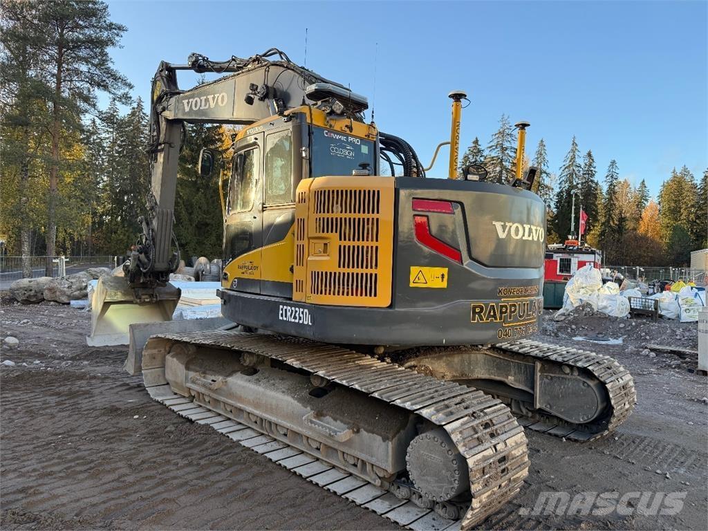 Volvo ECR235DL Kāpurķēžu ekskavatori