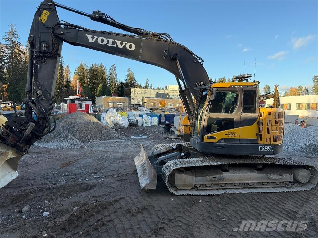 Volvo ECR235DL Kāpurķēžu ekskavatori