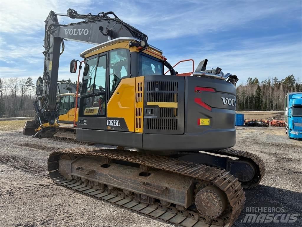 Volvo ECR235EL Kāpurķēžu ekskavatori