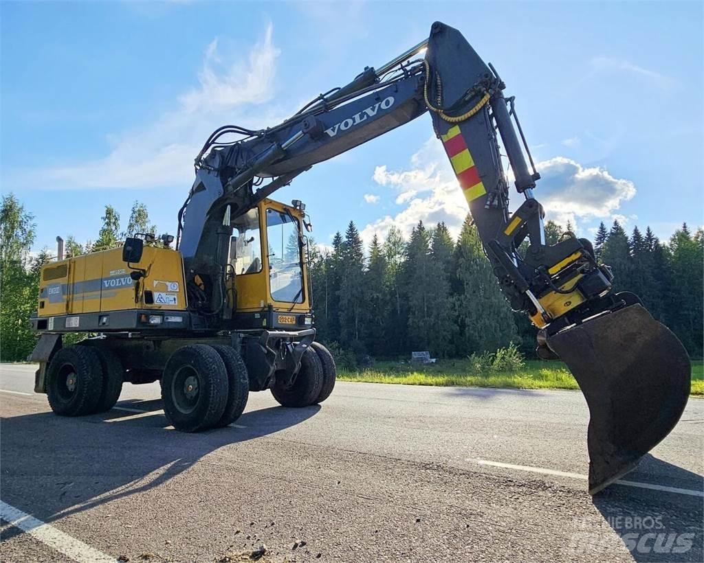 Volvo EW 200 Ekskavatori uz riteņiem