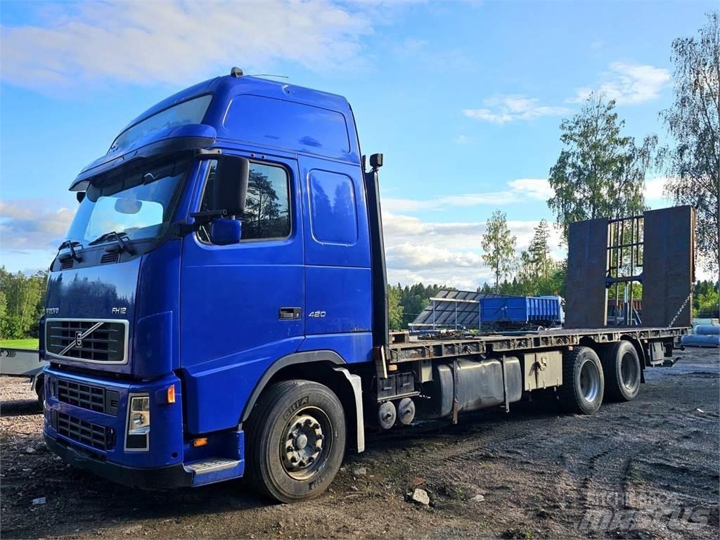 Volvo FH12 6x2 Platformas/izkraušana no sāniem
