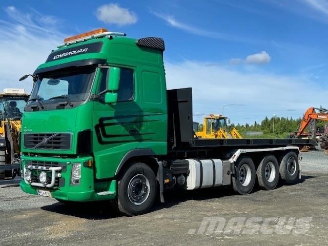 Volvo FH13 500 Treileri ar āķi