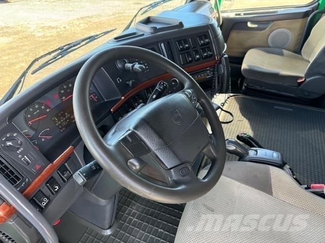 Volvo FH13 500 Treileri ar āķi