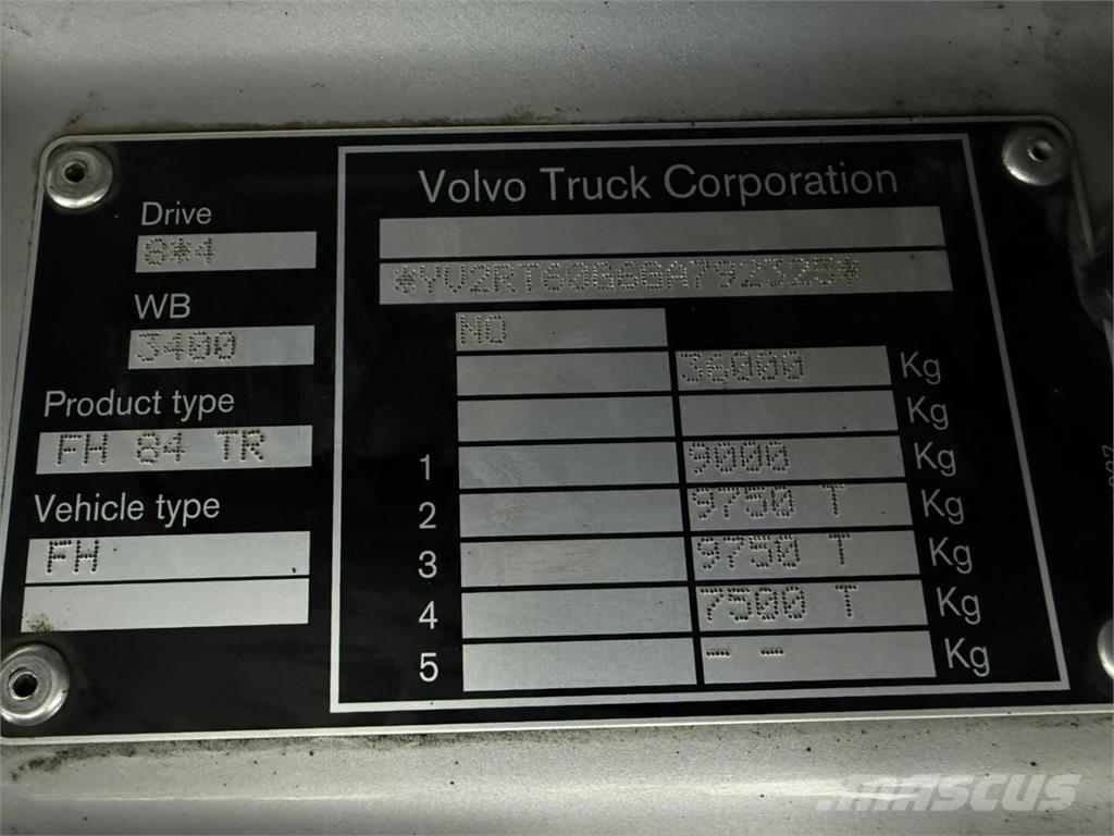 Volvo Fh13 540 Treileri ar āķi