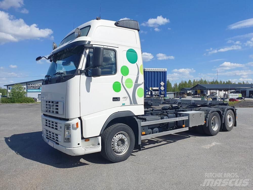Volvo FH480 6x2 Treileri ar āķi
