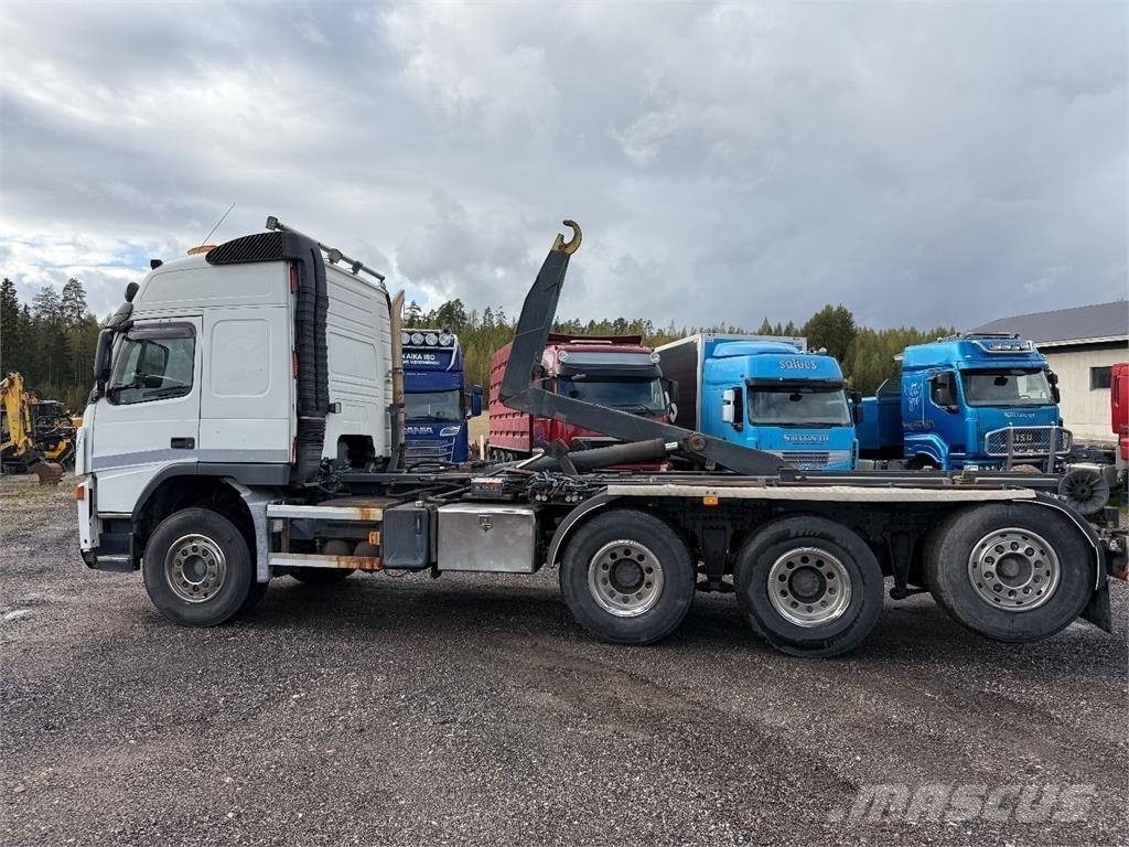 Volvo FM 12 8x4 Treileri ar āķi