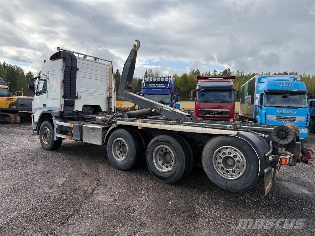 Volvo FM 12 8x4 Treileri ar āķi