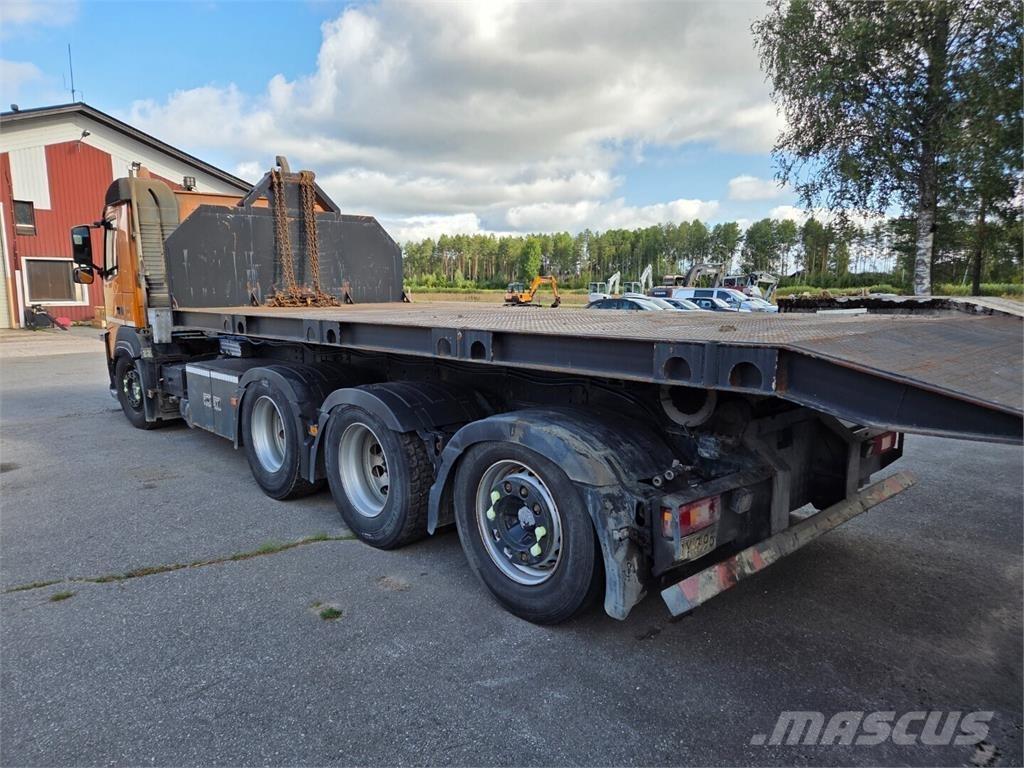 Volvo FM410 Euro6 Treileri ar āķi