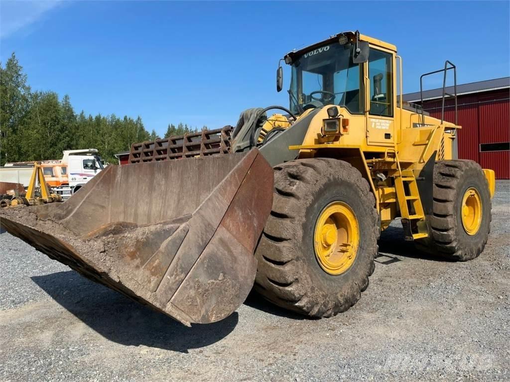 Volvo L180D Iekrāvēji uz riteņiem