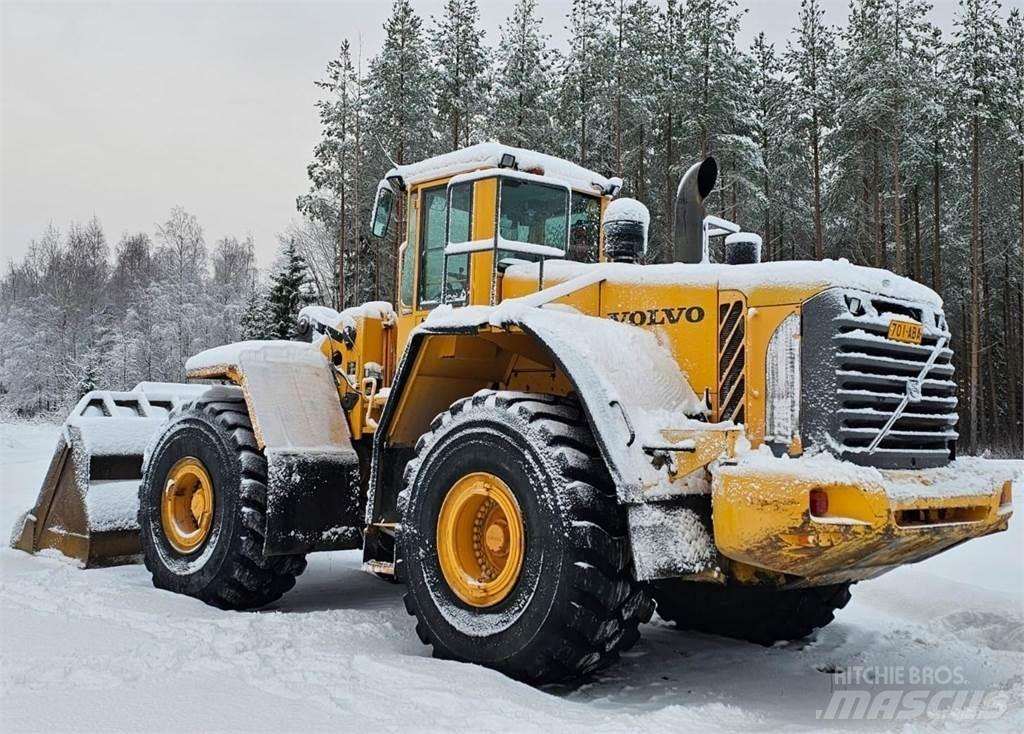 Volvo L220E Iekrāvēji uz riteņiem
