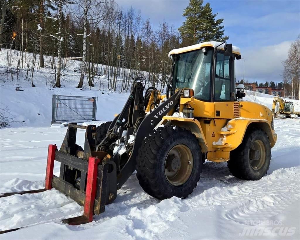 Volvo L40B Iekrāvēji uz riteņiem