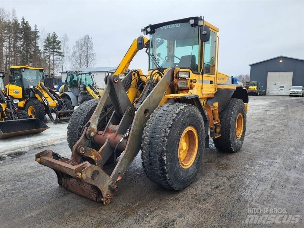 Volvo L70B Iekrāvēji uz riteņiem