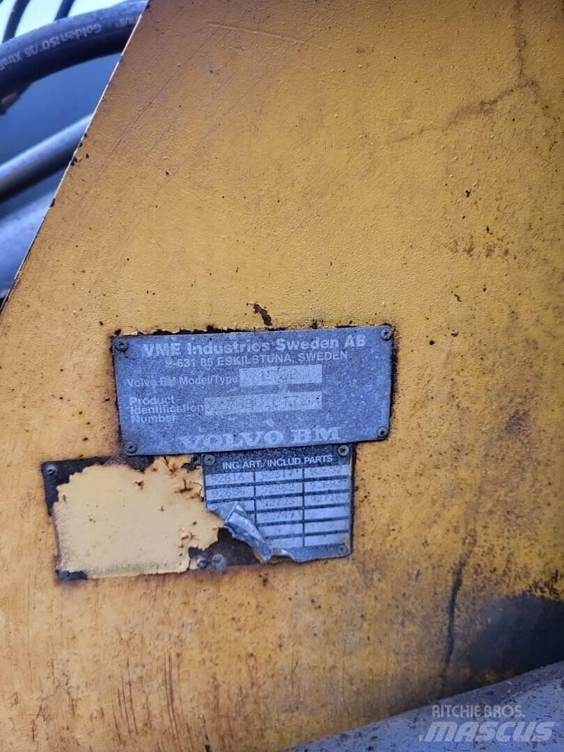 Volvo L70B Iekrāvēji uz riteņiem