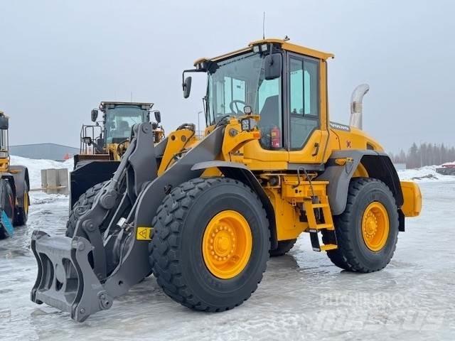 Volvo L70G Iekrāvēji uz riteņiem