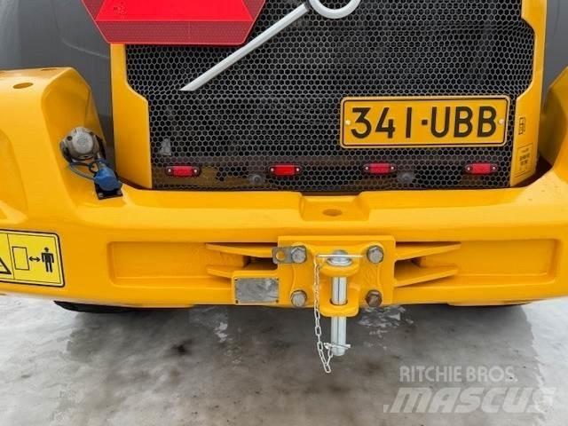 Volvo L70G Iekrāvēji uz riteņiem