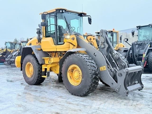Volvo L90G Iekrāvēji uz riteņiem