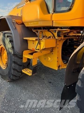 Volvo L90H Iekrāvēji uz riteņiem