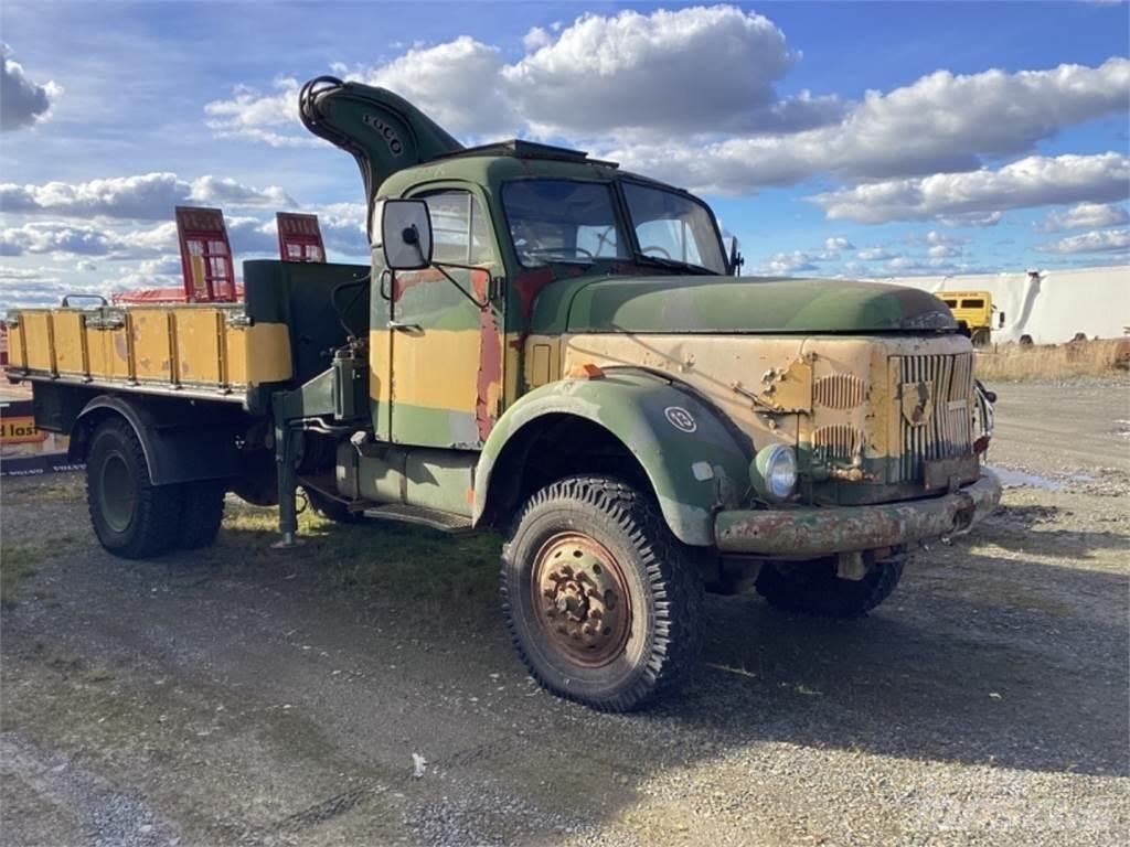 Volvo N 86 Platformas/izkraušana no sāniem