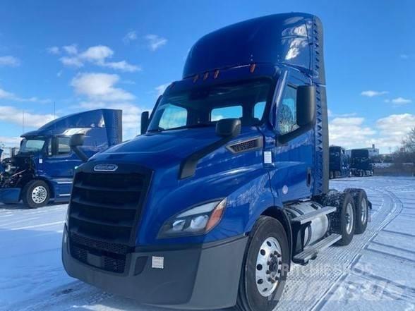 Freightliner CASCADIA 116 Vilcēji