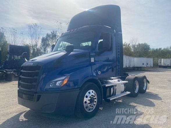 Freightliner CASCADIA 116 Vilcēji