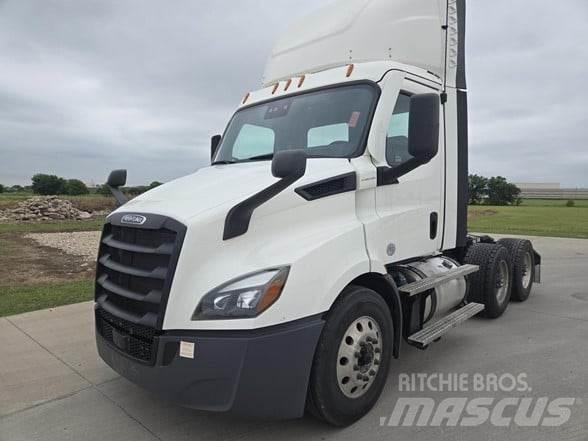 Freightliner CASCADIA 116 Vilcēji