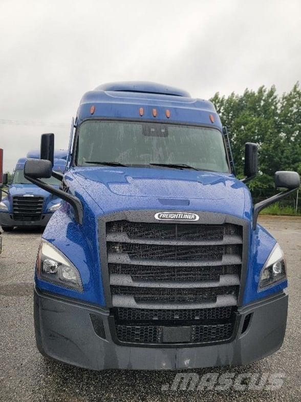Freightliner CASCADIA 116 Vilcēji