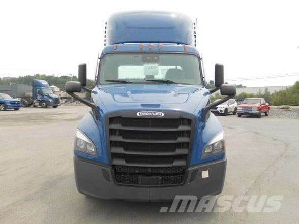 Freightliner CASCADIA 116 Vilcēji