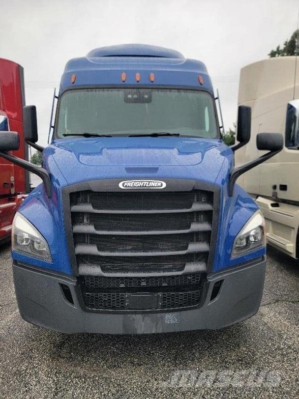 Freightliner CASCADIA 116 Vilcēji