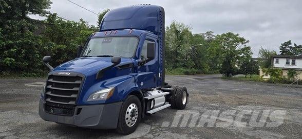 Freightliner CASCADIA 116 Vilcēji