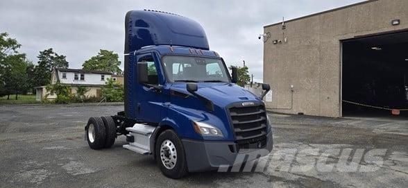 Freightliner CASCADIA 116 Vilcēji