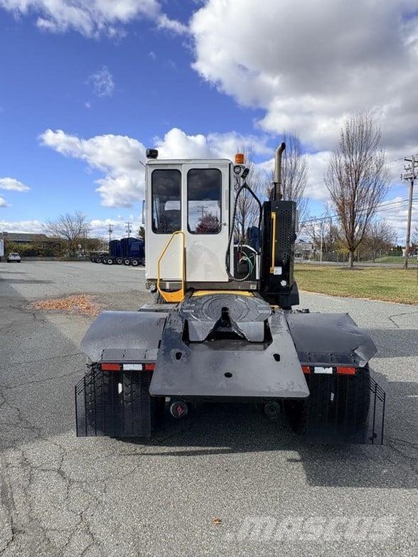 Kalmar OTTAWA 4X2 OFF-ROAD Terminālie traktori