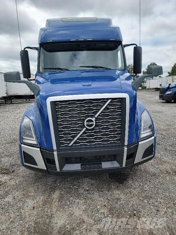 Volvo VNL64T860 Vilcēji
