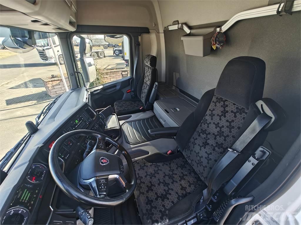 Scania P280 Furgons