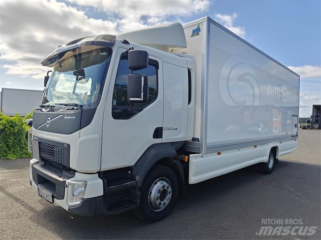 Volvo FL250 Furgons