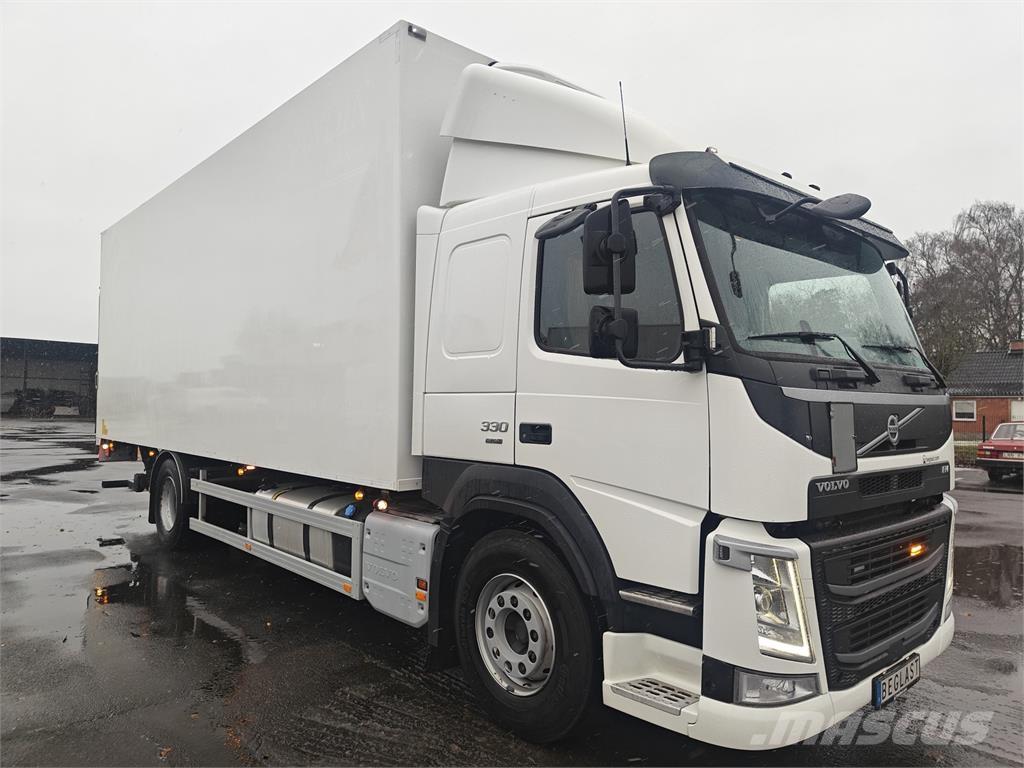 Volvo FM330 Furgons