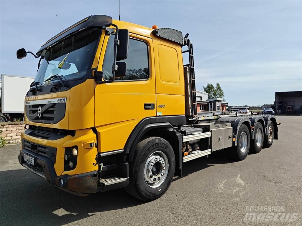 Volvo FMX460 Treileri ar āķi