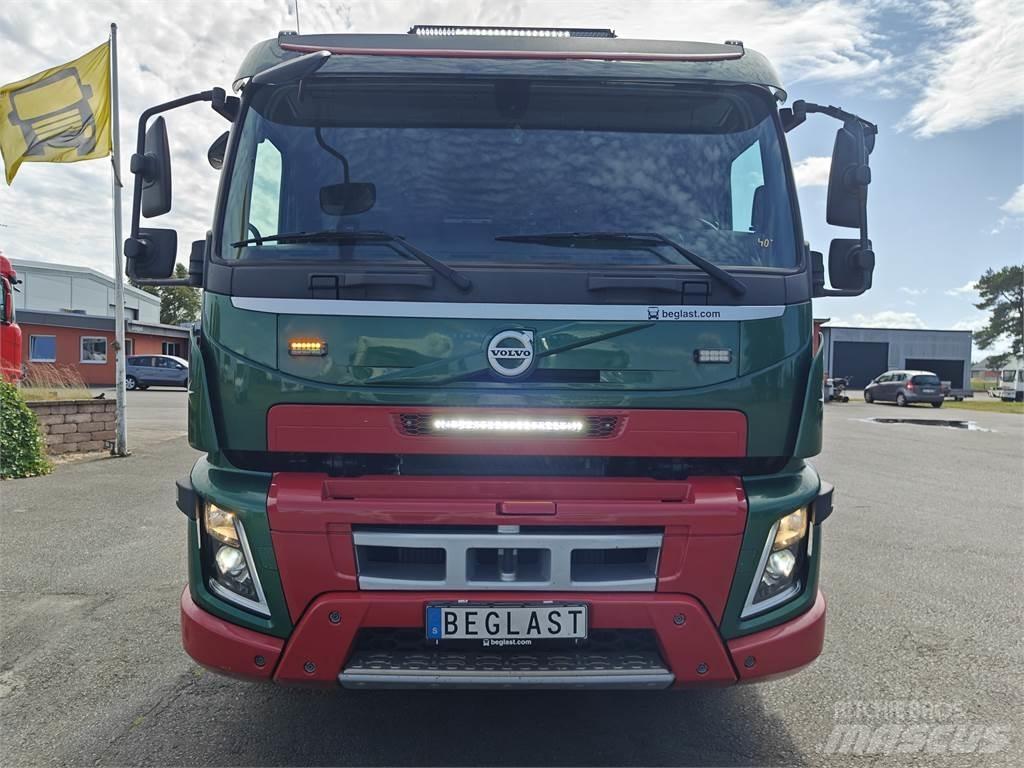 Volvo FMX460 Smagās mašīnas ar celtni