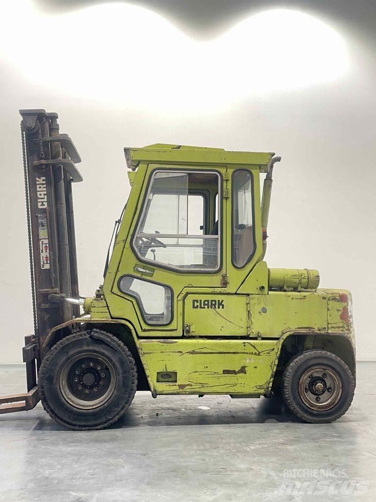 Clark C500-Y100PD Tehnika ar dīzeļa dzinēju