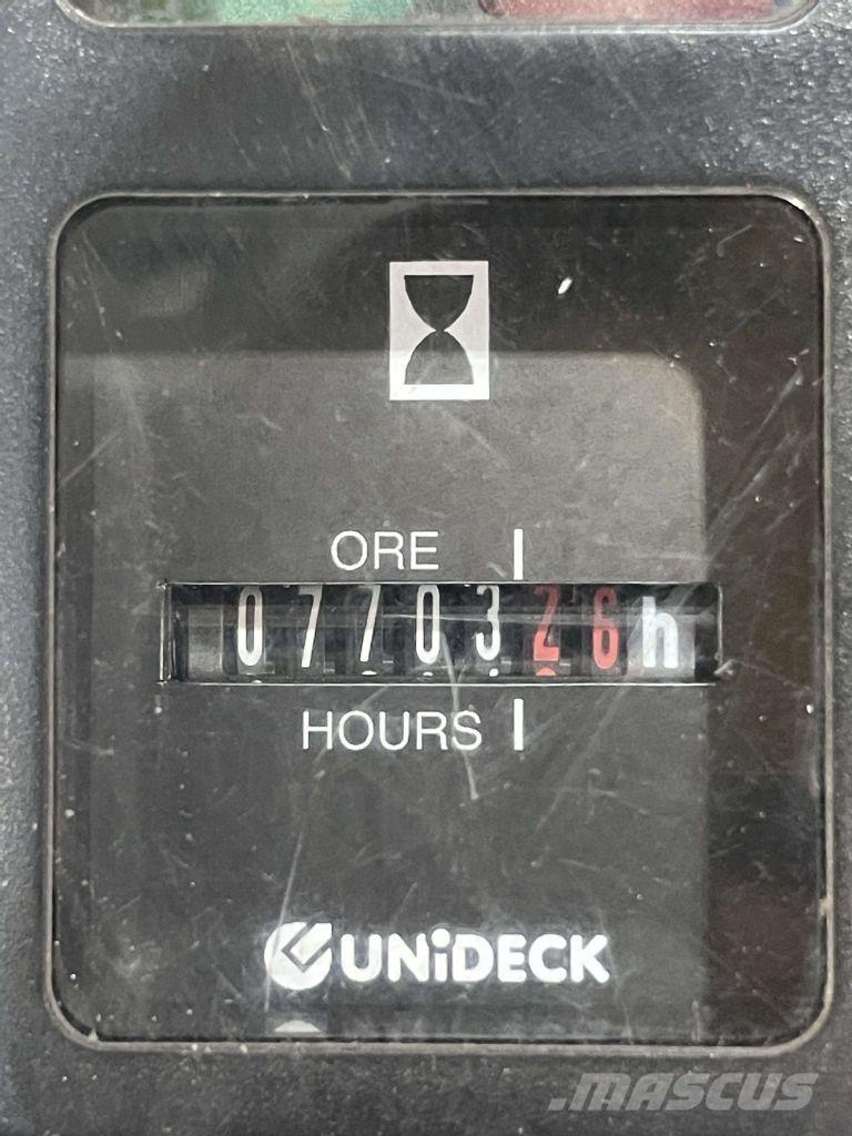 Combilift C4500 Tehnika ar dīzeļa dzinēju