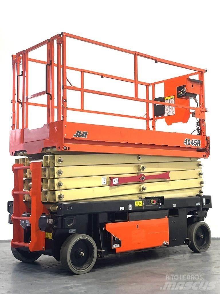 JLG 4045R Šķerveida pacēlāji