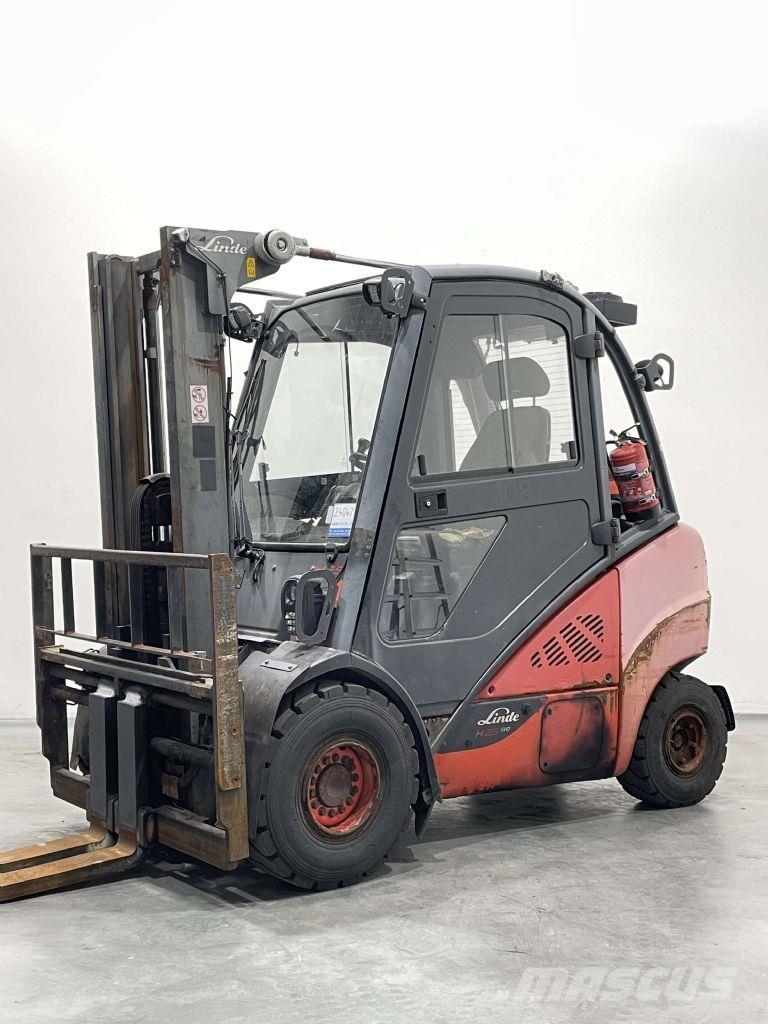 Linde H25D-02/600-393 Tehnika ar dīzeļa dzinēju