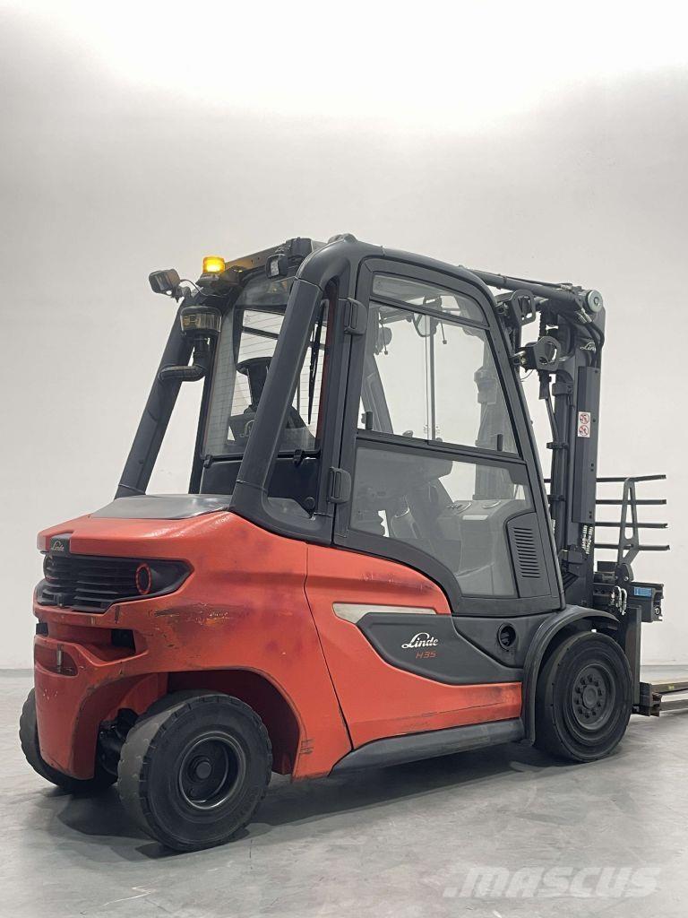 Linde H35D-01-1202 Tehnika ar dīzeļa dzinēju