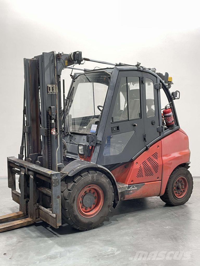Linde H45D-02-394 Tehnika ar dīzeļa dzinēju