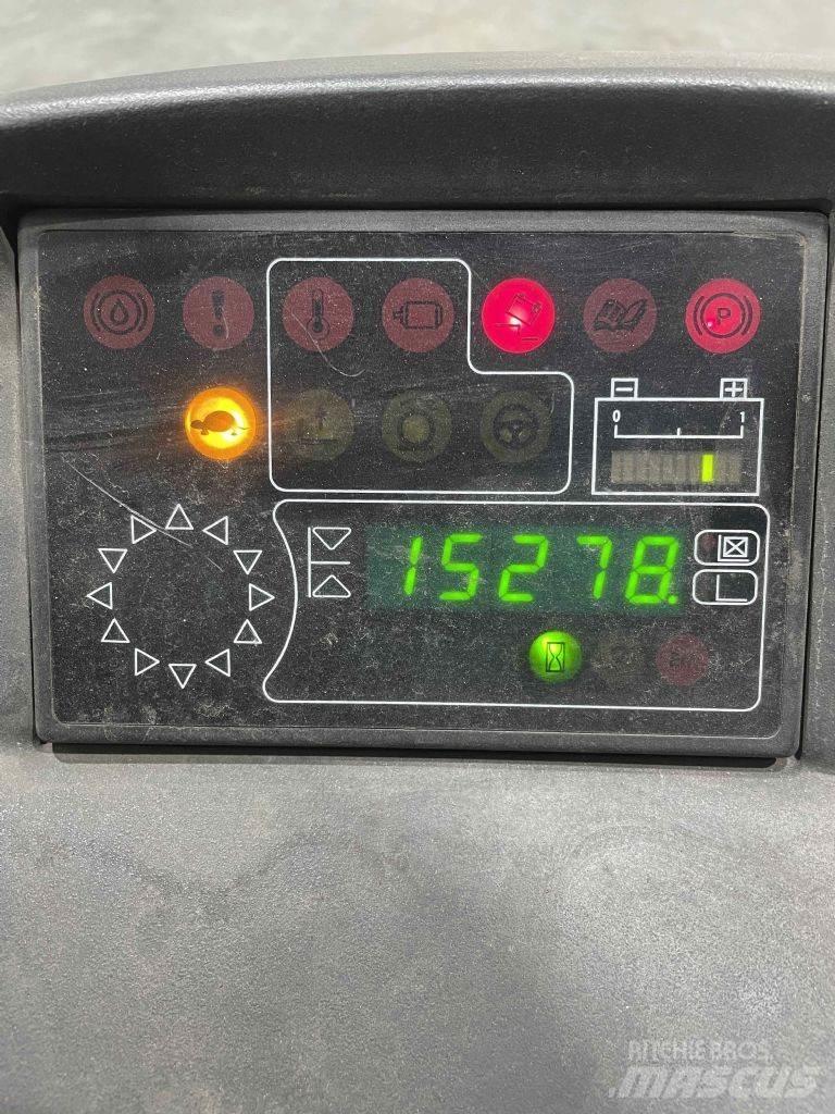 Linde R14-115 Lielaugstuma pārvadātājs