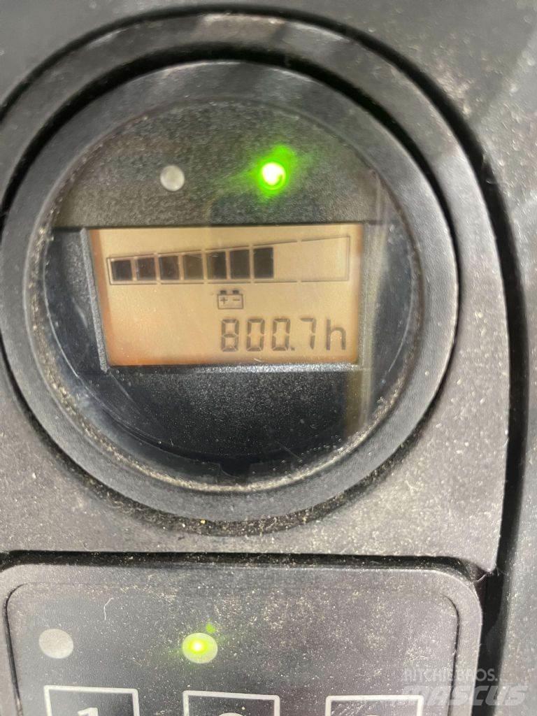 Linde T16-1152 Zemie palešu pacēlāji
